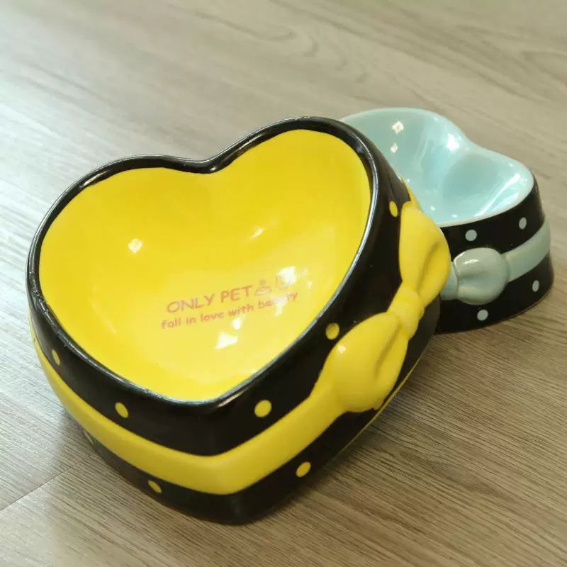 Pomdsds | Ceramic Pet Feeding Bowl with Heart-Inspired Design for Cats and Dogs